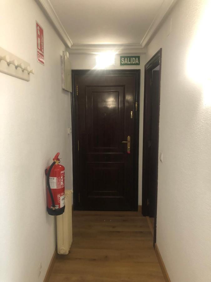 Apartamento Oviedo Proximo Inst Oftalmologico Fdez-Vega מראה חיצוני תמונה