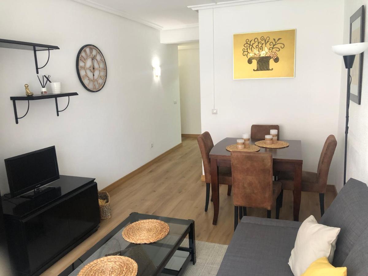 Apartamento Oviedo Proximo Inst Oftalmologico Fdez-Vega מראה חיצוני תמונה
