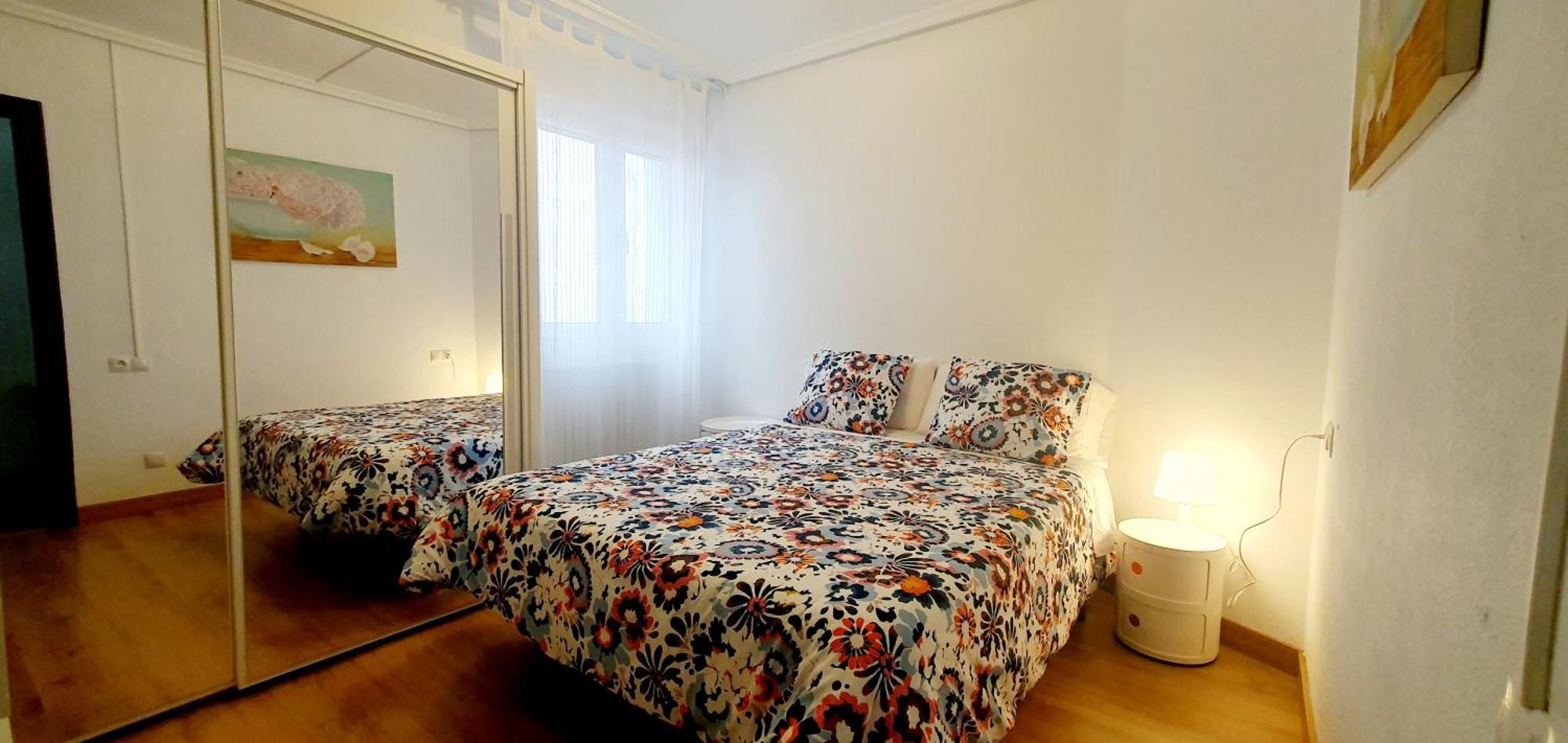 Apartamento Oviedo Proximo Inst Oftalmologico Fdez-Vega מראה חיצוני תמונה