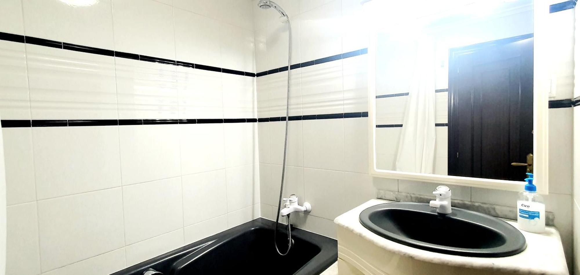 Apartamento Oviedo Proximo Inst Oftalmologico Fdez-Vega מראה חיצוני תמונה